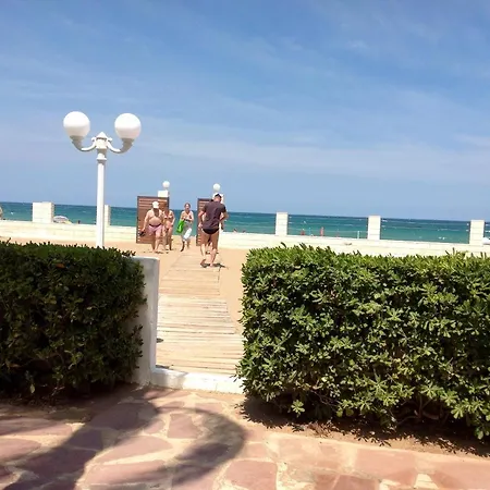 Urbanizacion Primera Linea De Playa Апартаменти Денія