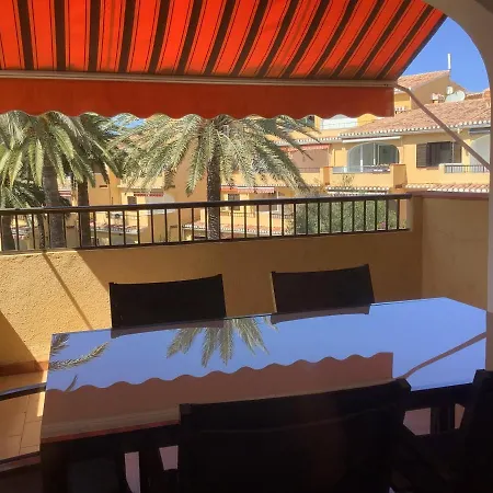 Urbanizacion Primera Linea De Playa Appartement