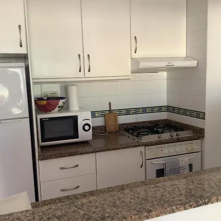 Urbanizacion Primera Linea De Playa アパート